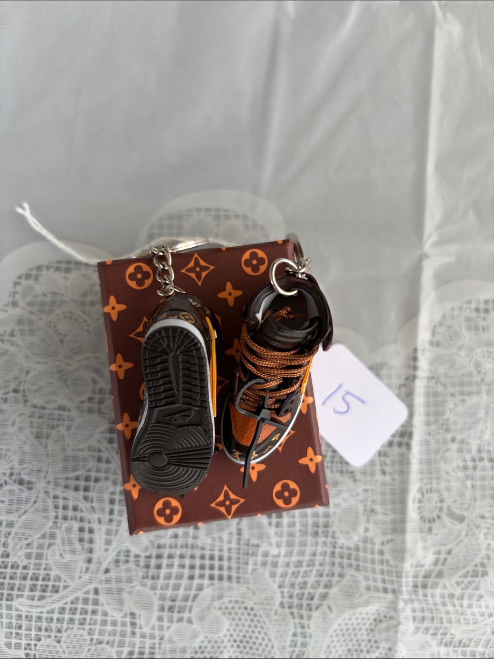 15,One Pair of Louis Vuitton Logo Brown & Orange Monogram Mini Sneaker Keychain - Picture 8 of 8